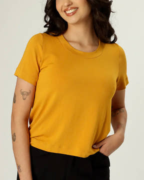 CAMISETA RETA - MOSTARDA