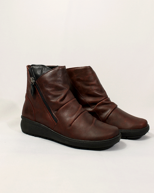 BOTA VITORIA - CEREJA