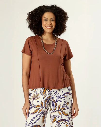 CAMISETA FRESTA - MOCCA